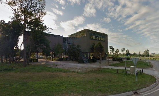 Service Bioscoop Hollywoud